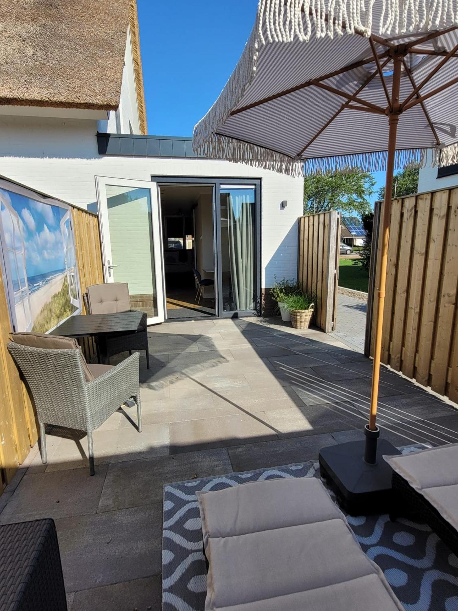 Luxe Kamer Langendam 48 Met Prive Terras Zoutelande Eksteriør bilde