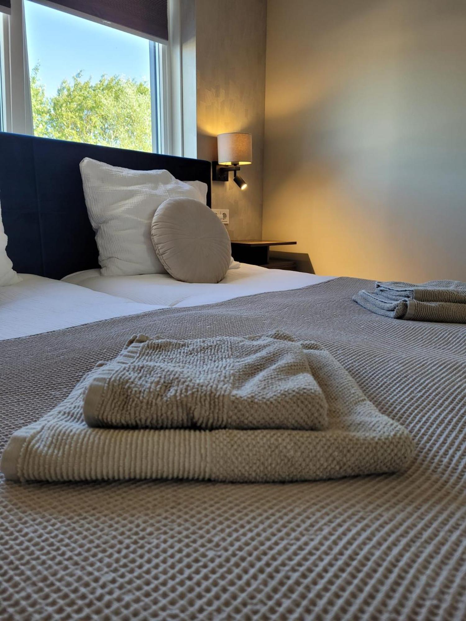 Luxe Kamer Langendam 48 Met Prive Terras Zoutelande Eksteriør bilde
